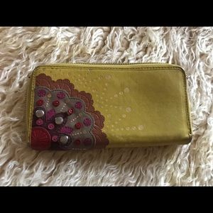 EUC-Fossil Leather Wallet